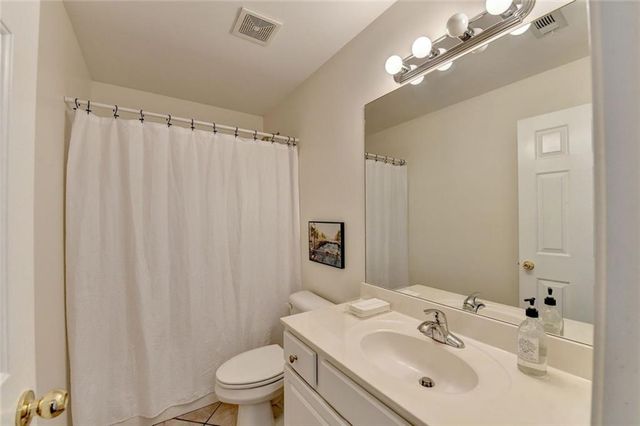 1870 Hickory Station Circle, Snellville, GA 30078