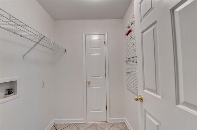 1870 Hickory Station Circle, Snellville, GA 30078
