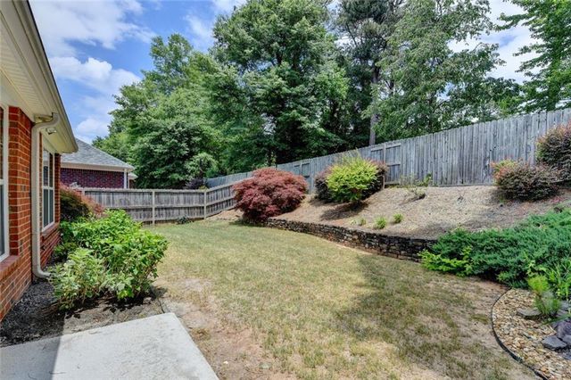 1870 Hickory Station Circle, Snellville, GA 30078