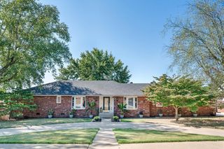 501 Fairway Circle, Springdale, AR 72764