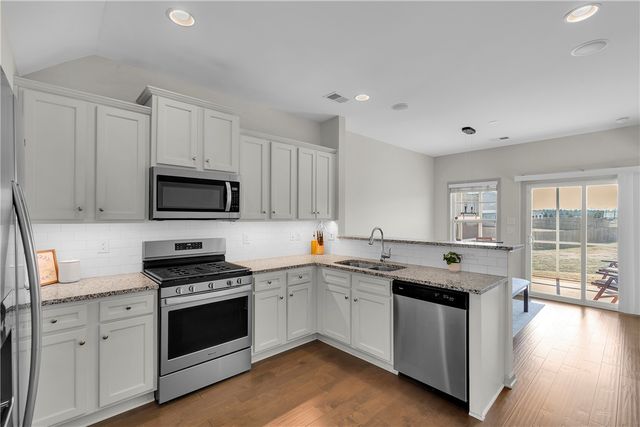 302 Phillips Drive, Pendleton, SC 29670