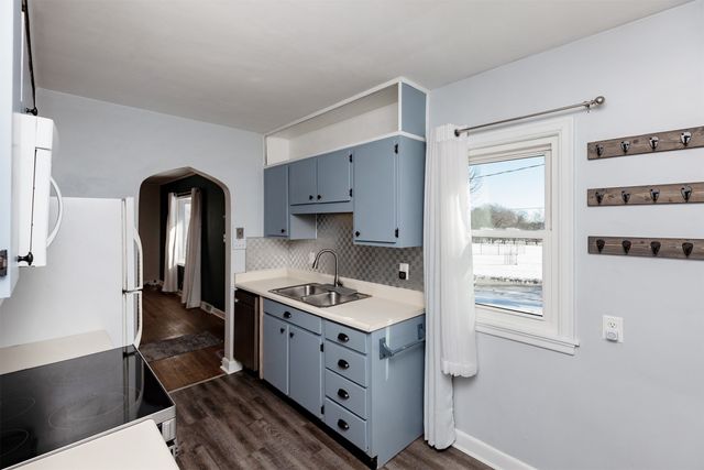 1612 37th Street, Des Moines, IA 50310