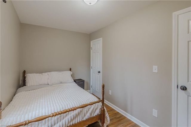 386 Lovers Lane, Mount Airy, NC 27030