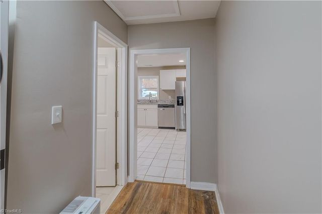 386 Lovers Lane, Mount Airy, NC 27030