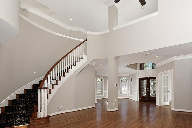 38 Eagle Terrace, The Woodlands, TX 77381