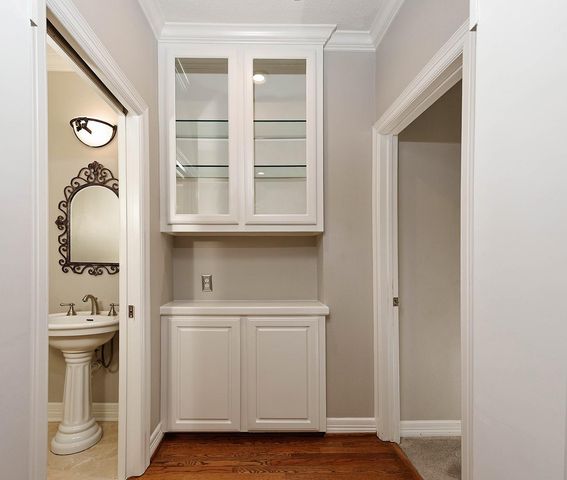 38 Eagle Terrace, The Woodlands, TX 77381