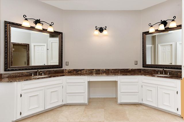 38 Eagle Terrace, The Woodlands, TX 77381