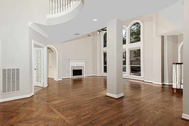 38 Eagle Terrace, The Woodlands, TX 77381