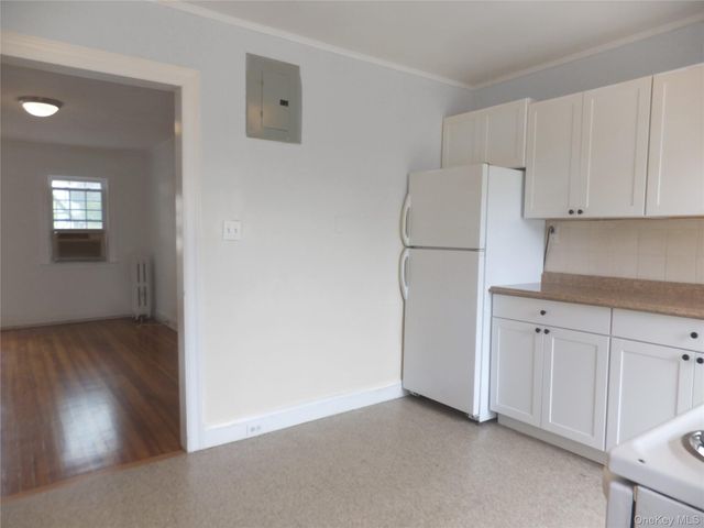 107 Kensington Road 5, Bronxville, NY 10708
