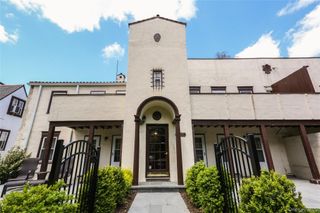 107 Kensington Road 5, Bronxville, NY 10708