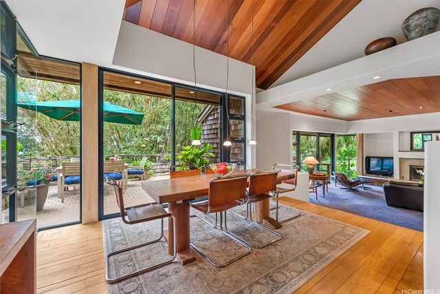 55-A Old Pali Place, Honolulu, HI 96817