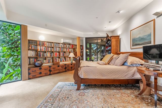 55-A Old Pali Place, Honolulu, HI 96817