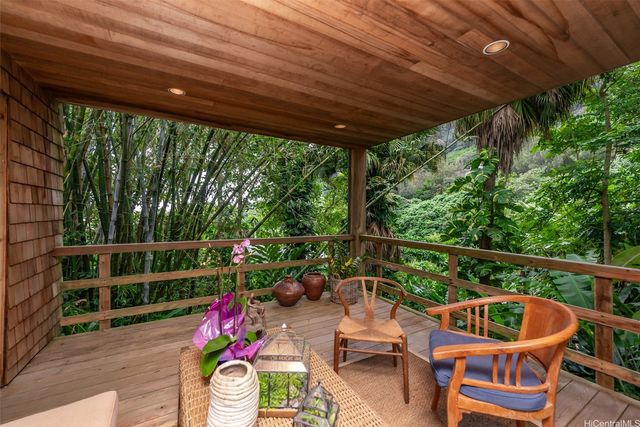 55-A Old Pali Place, Honolulu, HI 96817