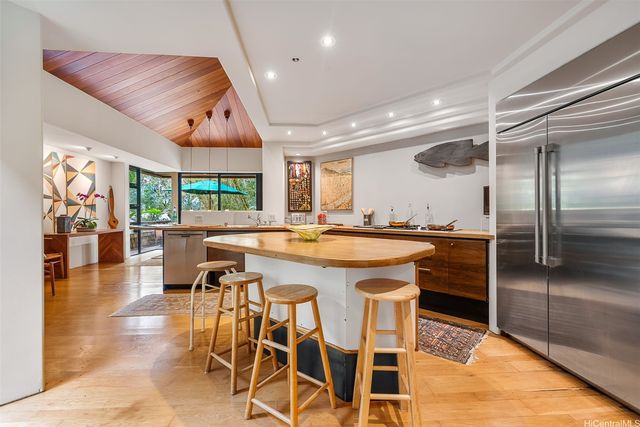 55-A Old Pali Place, Honolulu, HI 96817