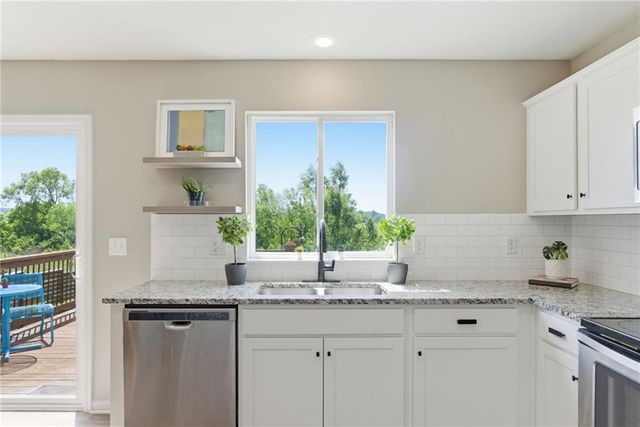 20125 E 24th Terrace Court S, Independence, MO 64057