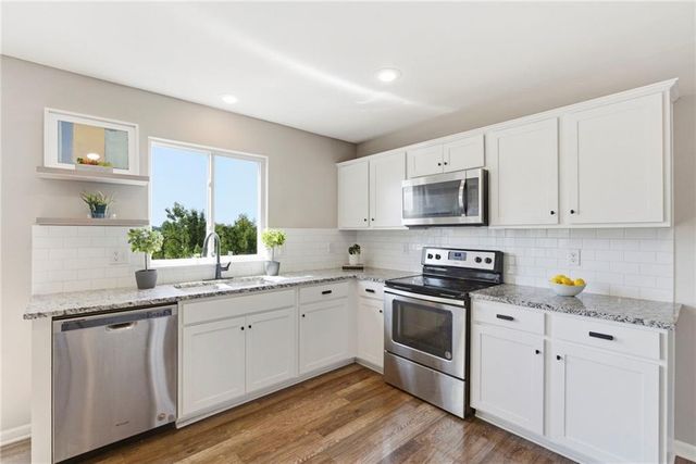20125 E 24th Terrace Court S, Independence, MO 64057