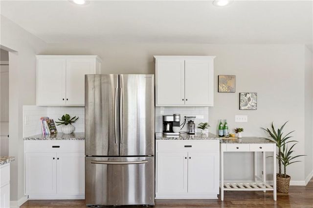 20125 E 24th Terrace Court S, Independence, MO 64057