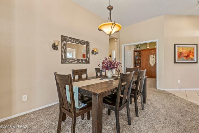 13136 N Desert Flora Lane, Marana, AZ 85658