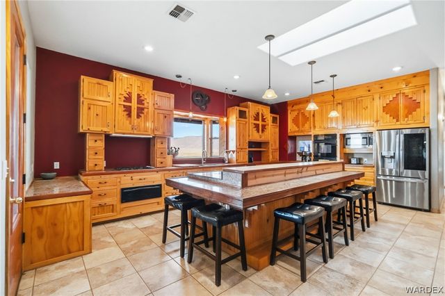 11275 N Benjamin Road, Kingman, AZ 86401