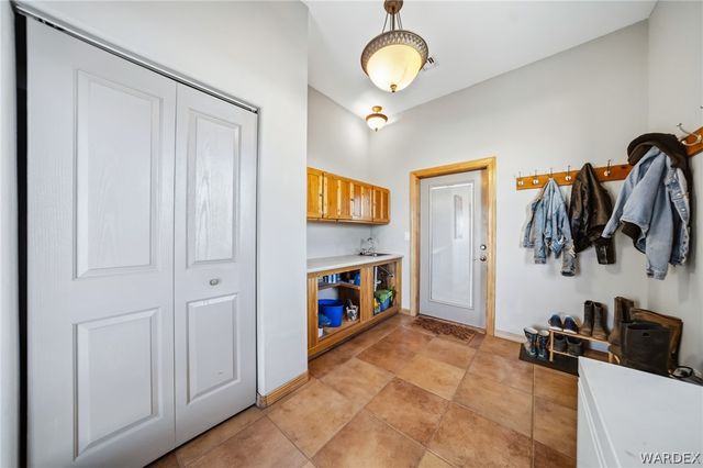 11275 N Benjamin Road, Kingman, AZ 86401