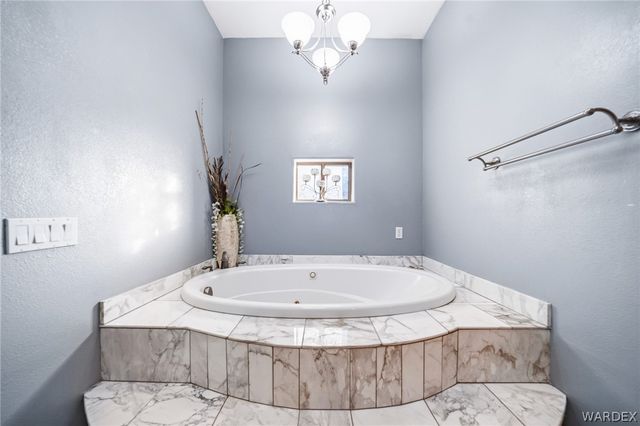 11275 N Benjamin Road, Kingman, AZ 86401