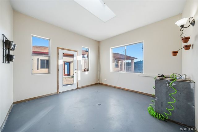 11275 N Benjamin Road, Kingman, AZ 86401