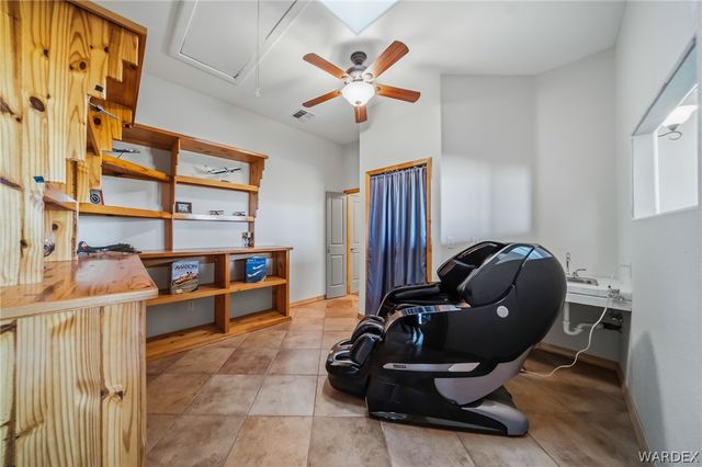 11275 N Benjamin Road, Kingman, AZ 86401