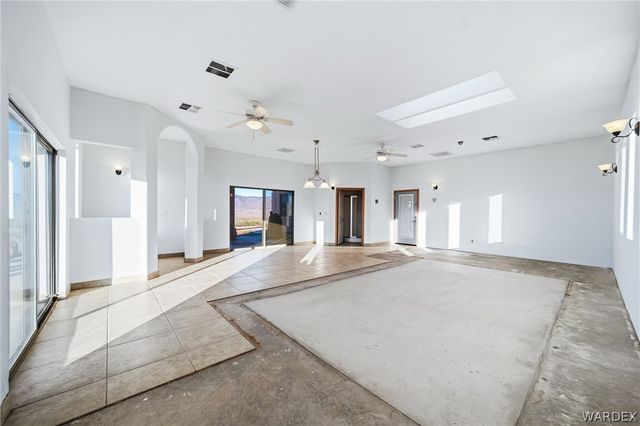 11275 N Benjamin Road, Kingman, AZ 86401