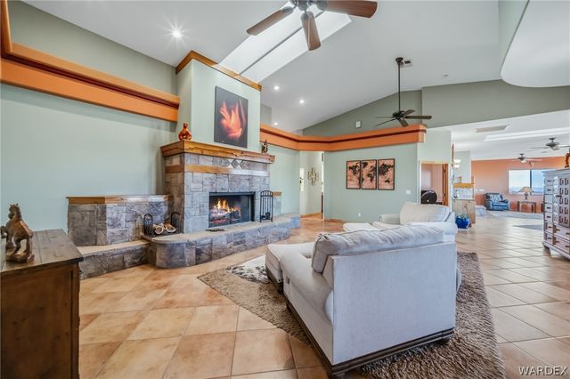 11275 N Benjamin Road, Kingman, AZ 86401