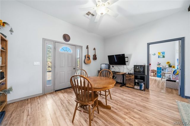 11275 N Benjamin Road, Kingman, AZ 86401