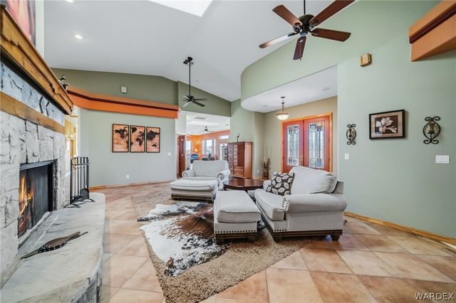 11275 N Benjamin Road, Kingman, AZ 86401