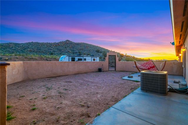 11275 N Benjamin Road, Kingman, AZ 86401