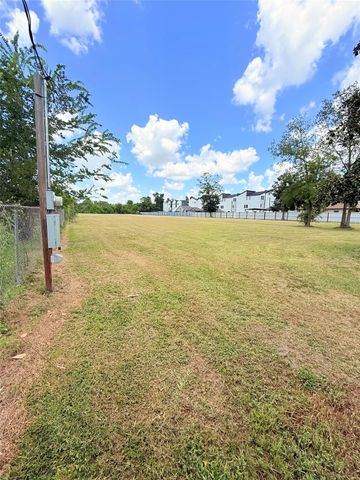 1626 De Soto Street, Houston, TX 77091