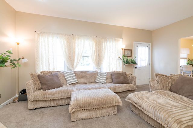 8340 Logan Bay Street, Kalamazoo, MI 49009