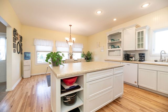 8340 Logan Bay Street, Kalamazoo, MI 49009