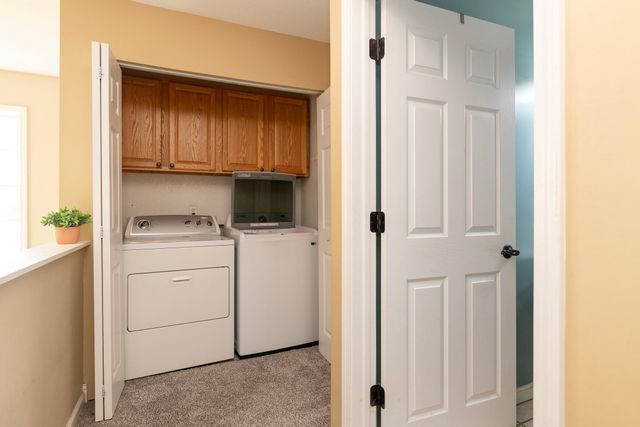 8340 Logan Bay Street, Kalamazoo, MI 49009