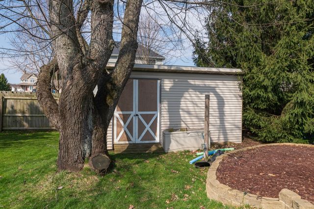 8340 Logan Bay Street, Kalamazoo, MI 49009