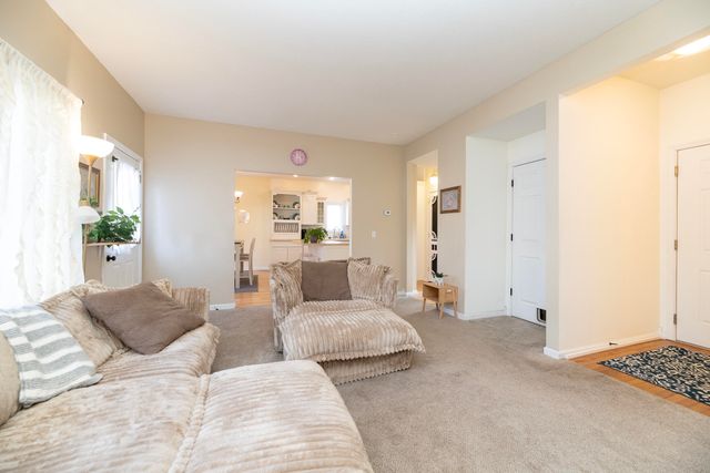 8340 Logan Bay Street, Kalamazoo, MI 49009