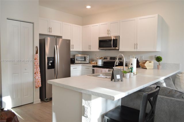 1522 SE 26th Ter, Homestead, FL 33035