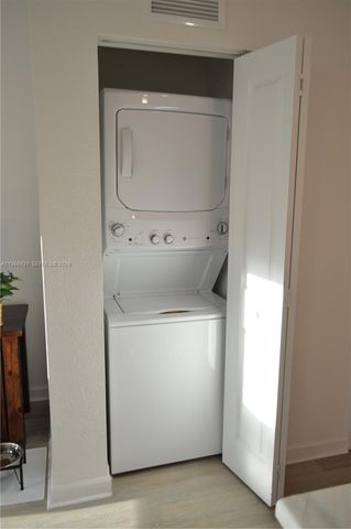 1522 SE 26th Ter, Homestead, FL 33035