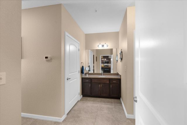 9900 Northshore Boulevard 3108, Corsicana, TX 75109