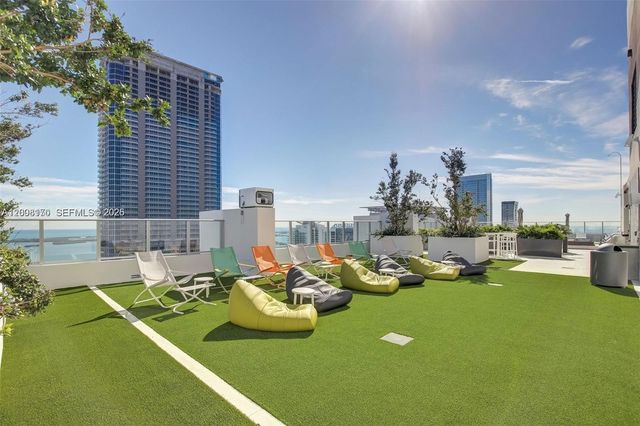 1010 Brickell Ave 4211, Miami, FL 33131