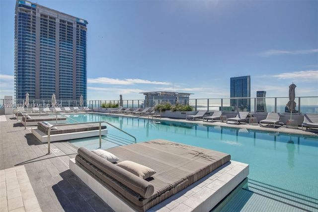 1010 Brickell Ave 4211, Miami, FL 33131