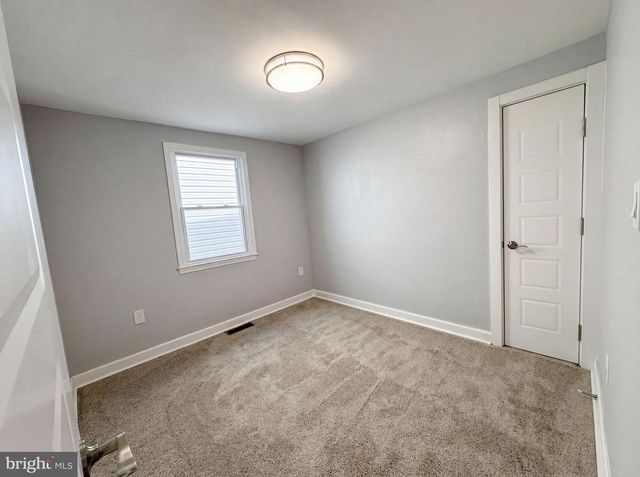 1412 MORRIS RD SE, Washington, DC 20020