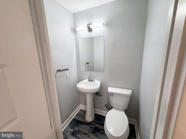 1412 MORRIS RD SE, Washington, DC 20020