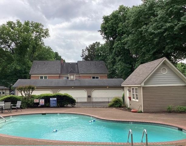 1655 Kimbrough Rd, Germantown, TN 38138