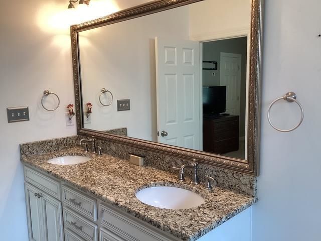 1655 Kimbrough Rd, Germantown, TN 38138