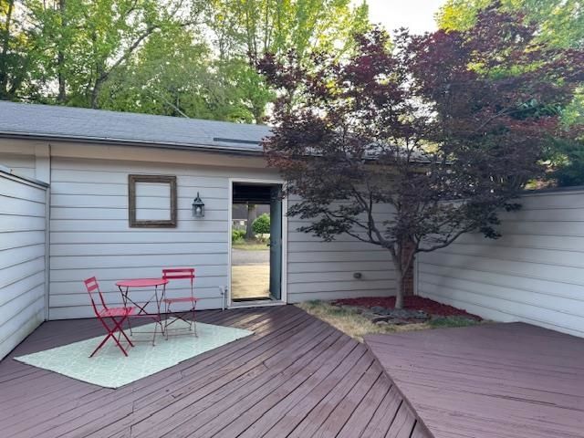1655 Kimbrough Rd, Germantown, TN 38138