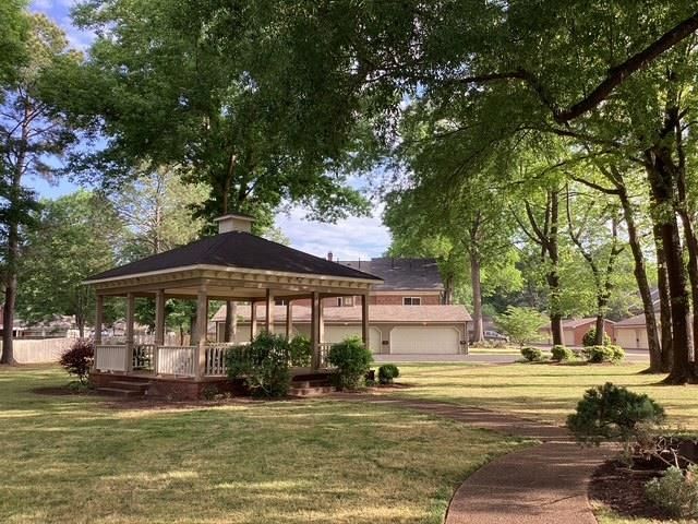 1655 Kimbrough Rd, Germantown, TN 38138
