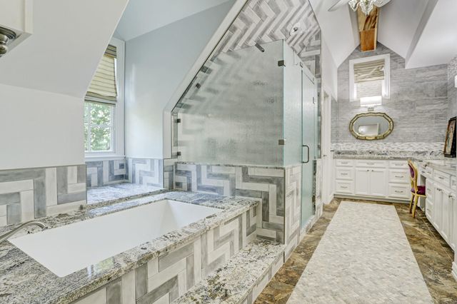 2629 University Boulevard, West University Place, TX 77005